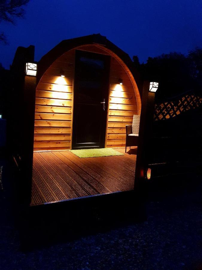 Highland & Transylvania Glamping Pods Roybridge Exterior foto