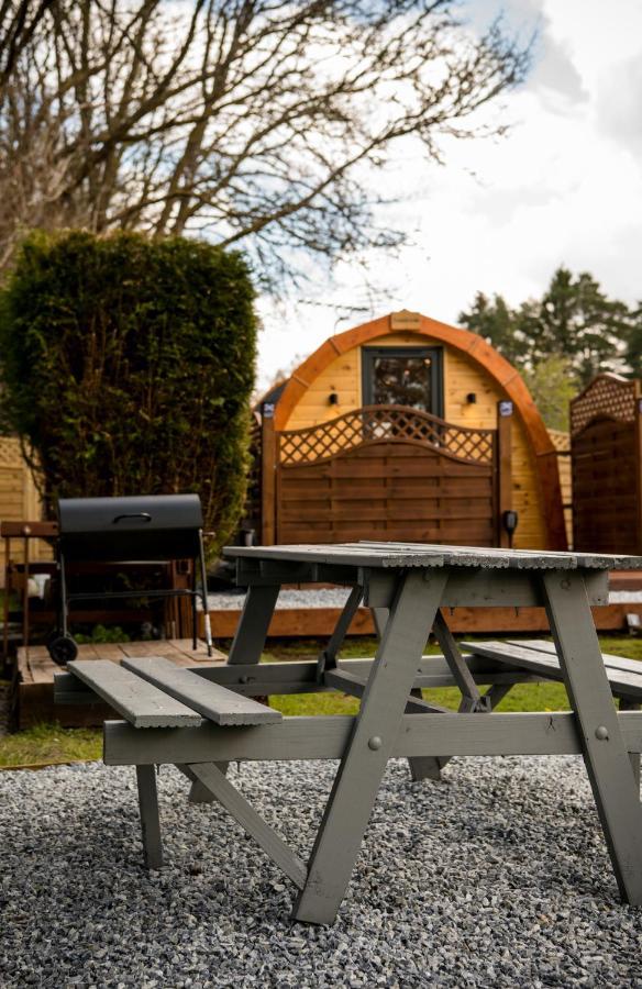 Highland & Transylvania Glamping Pods Roybridge Exterior foto